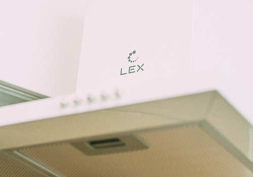 Купольная вытяжка LEX Basic 500 Inox
